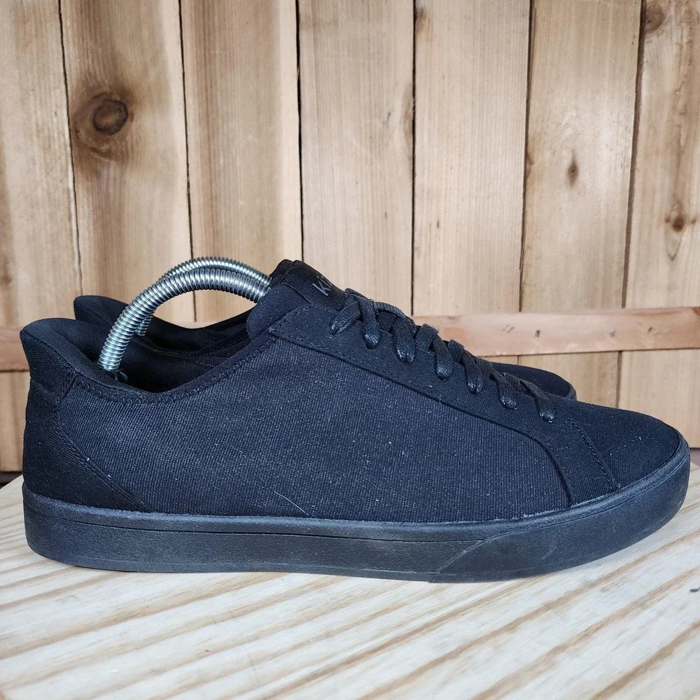 Kizik brand style